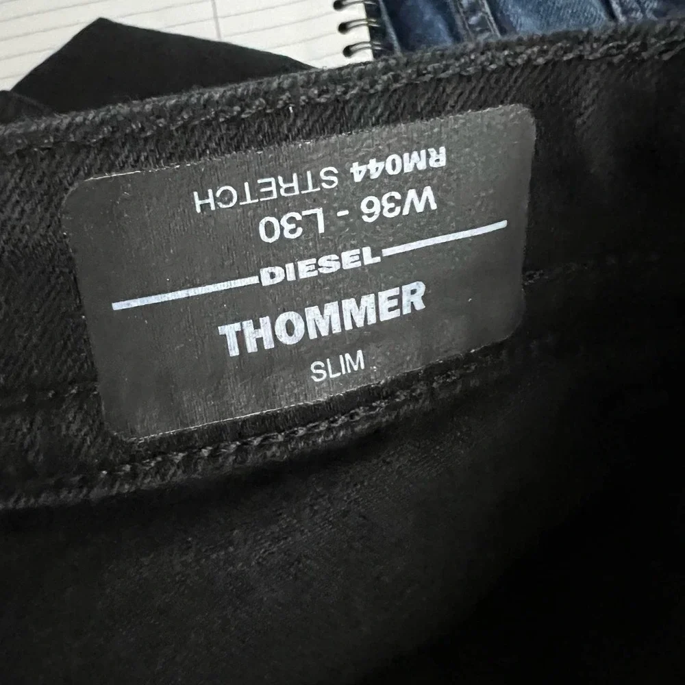 New Diesel Thommer Slim Fit Black Denim Jeans Mens size 36 x 30